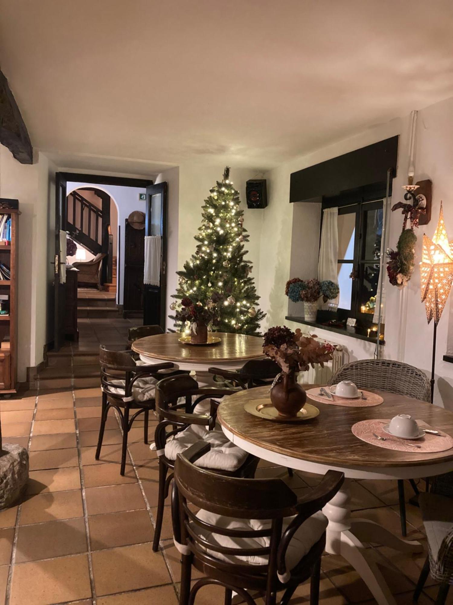 Posada Mellante Pechón Exteriér fotografie